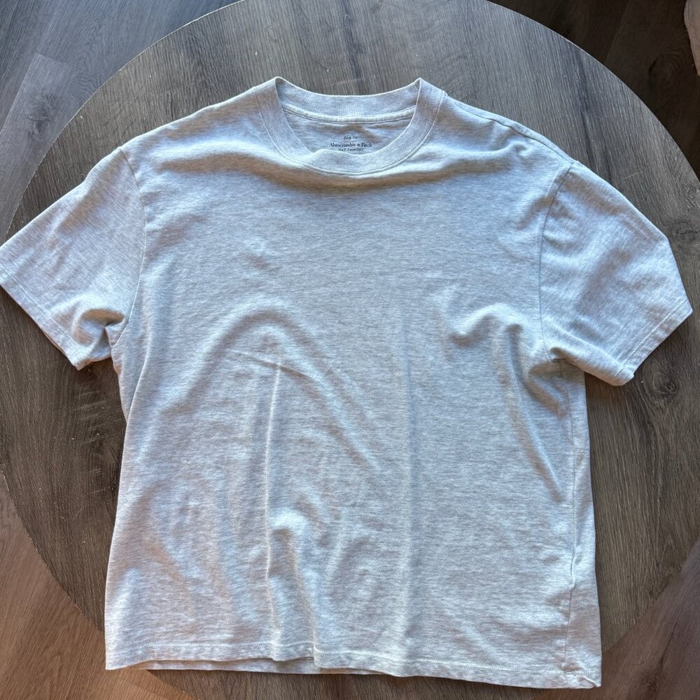 NWOT Abercrombie Easy Tee, Sz S